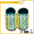 2015 grossistes mélanger des chaussures de bébé à bas prix Moccasin chaussures de bébé de haute qualité